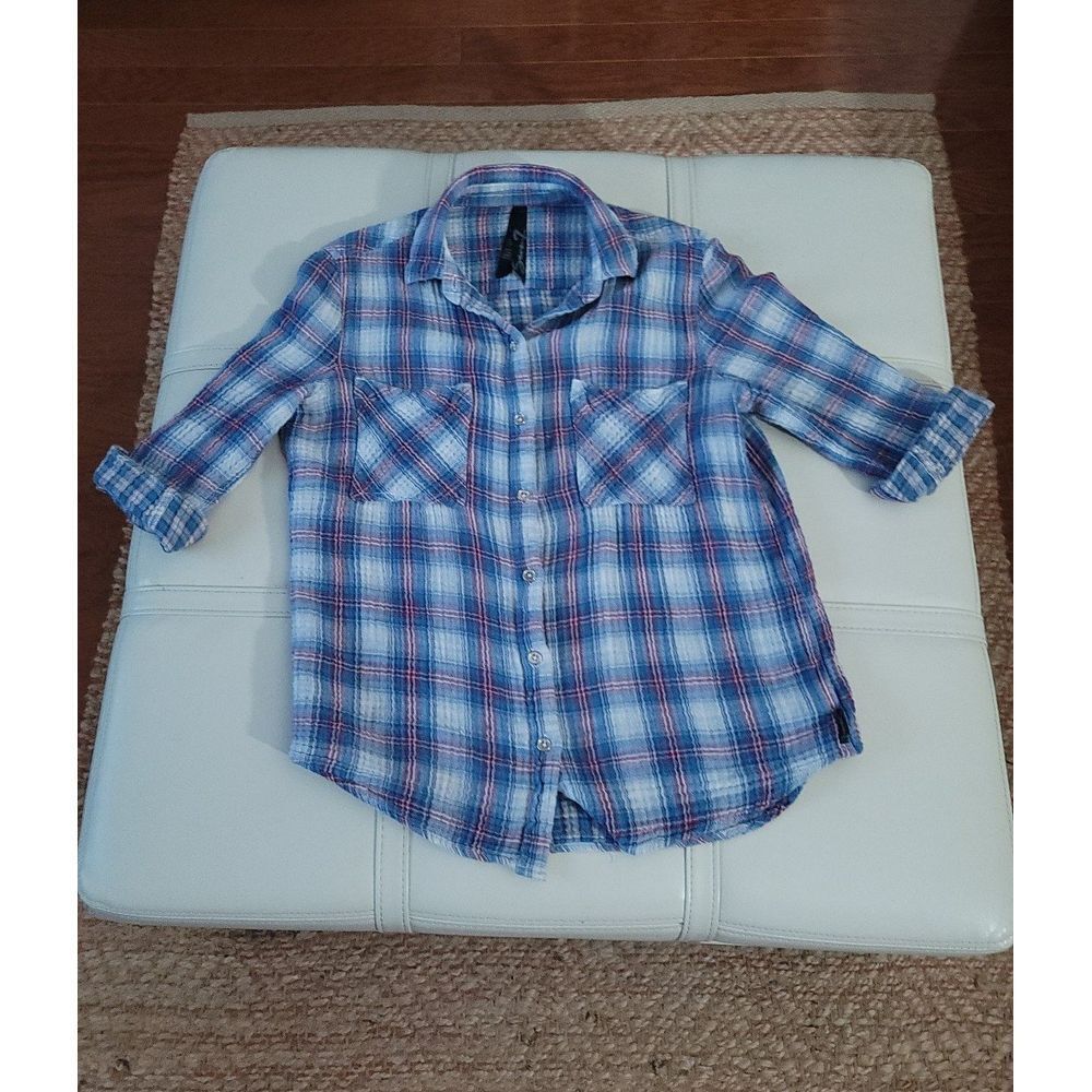Seven Muslin 3/4 sleeved button up shirt size XS